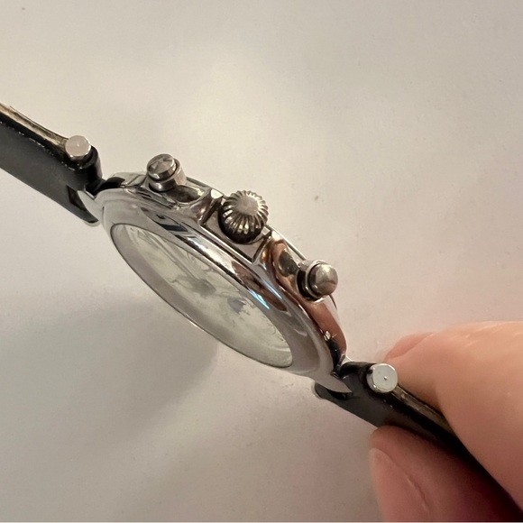 NWT 90s big Watch Silver-tone Bezel Genuine Leather Band - Picture 15 of 17